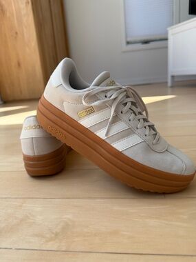 adidas Women’s Cream Suede Platform Sneakers  like 🆕!